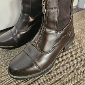 Chic Dark Brown Women's Heeled Boots